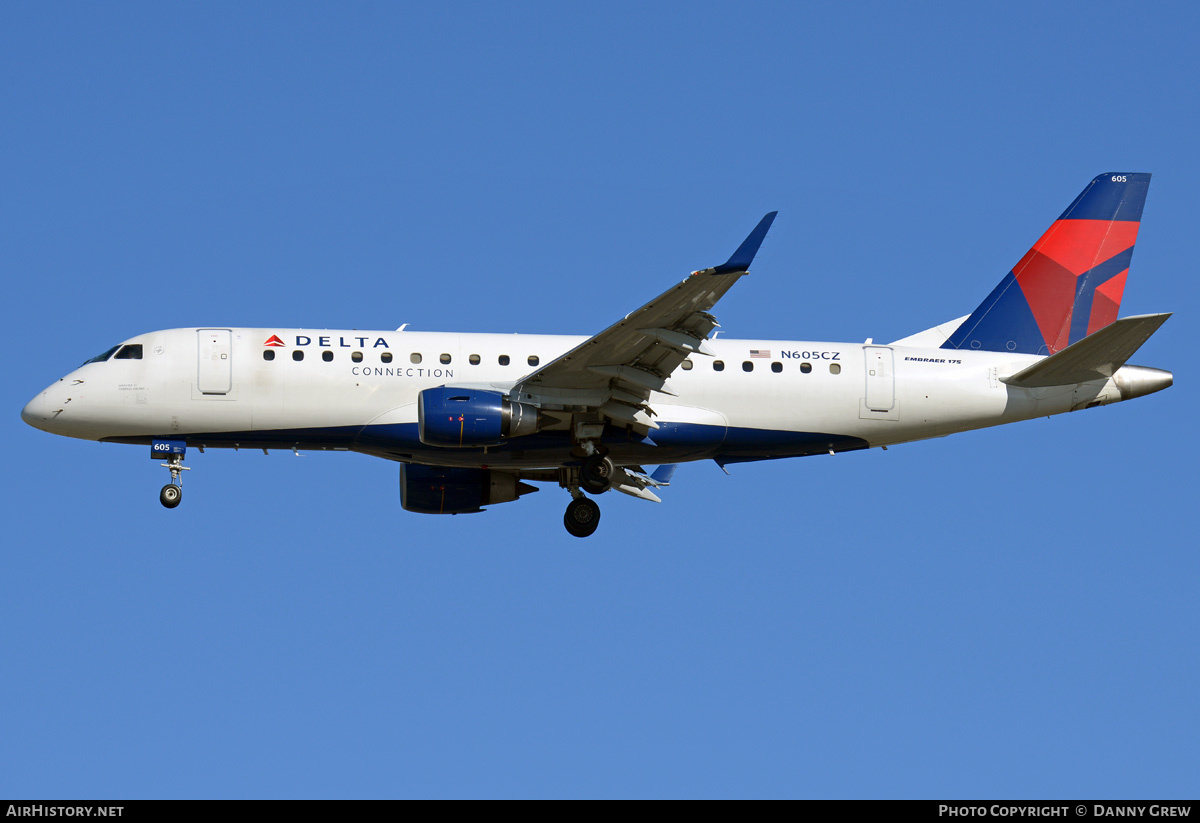 Aircraft Photo of N605CZ | Embraer 175LR (ERJ-170-200LR) | Delta Connection | AirHistory.net #208578