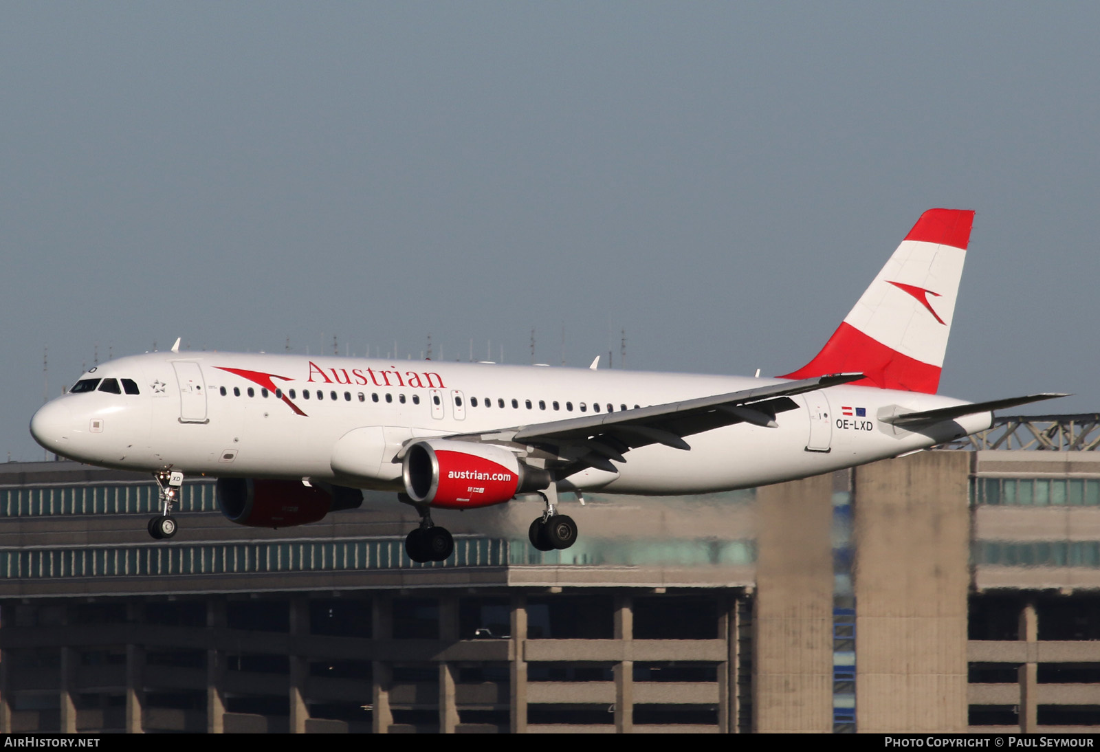 Aircraft Photo of OE-LXD | Airbus A320-216 | Austrian Airlines | AirHistory.net #208589