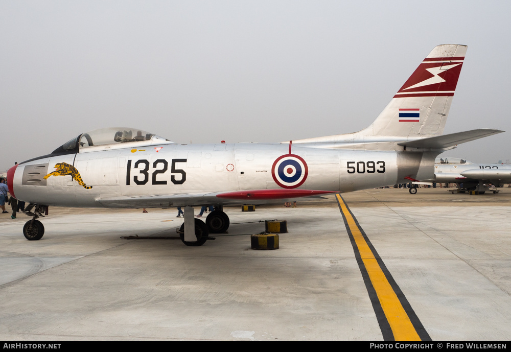 Aircraft Photo of 1325 | North American F-86F Sabre | Thailand - Air Force | AirHistory.net #208690