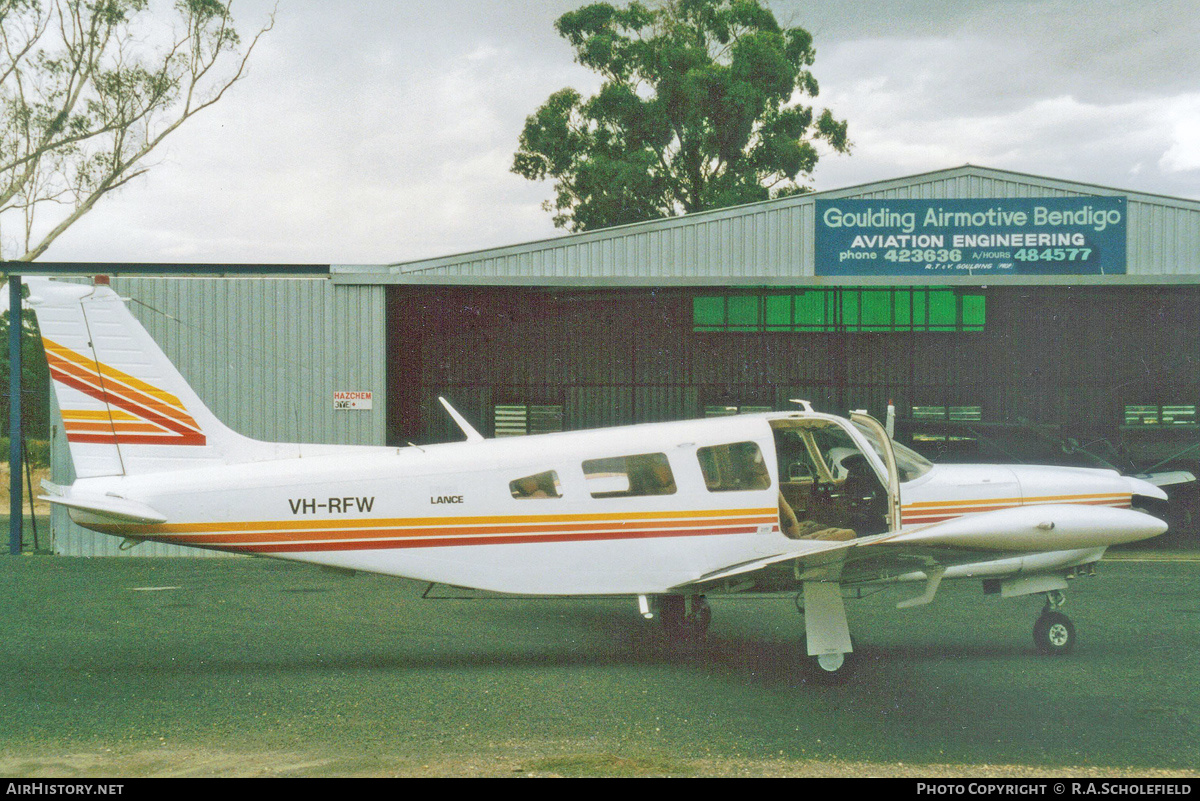 Aircraft Photo of VH-RFW | Piper PA-32R-300 Cherokee Lance | AirHistory.net #208753