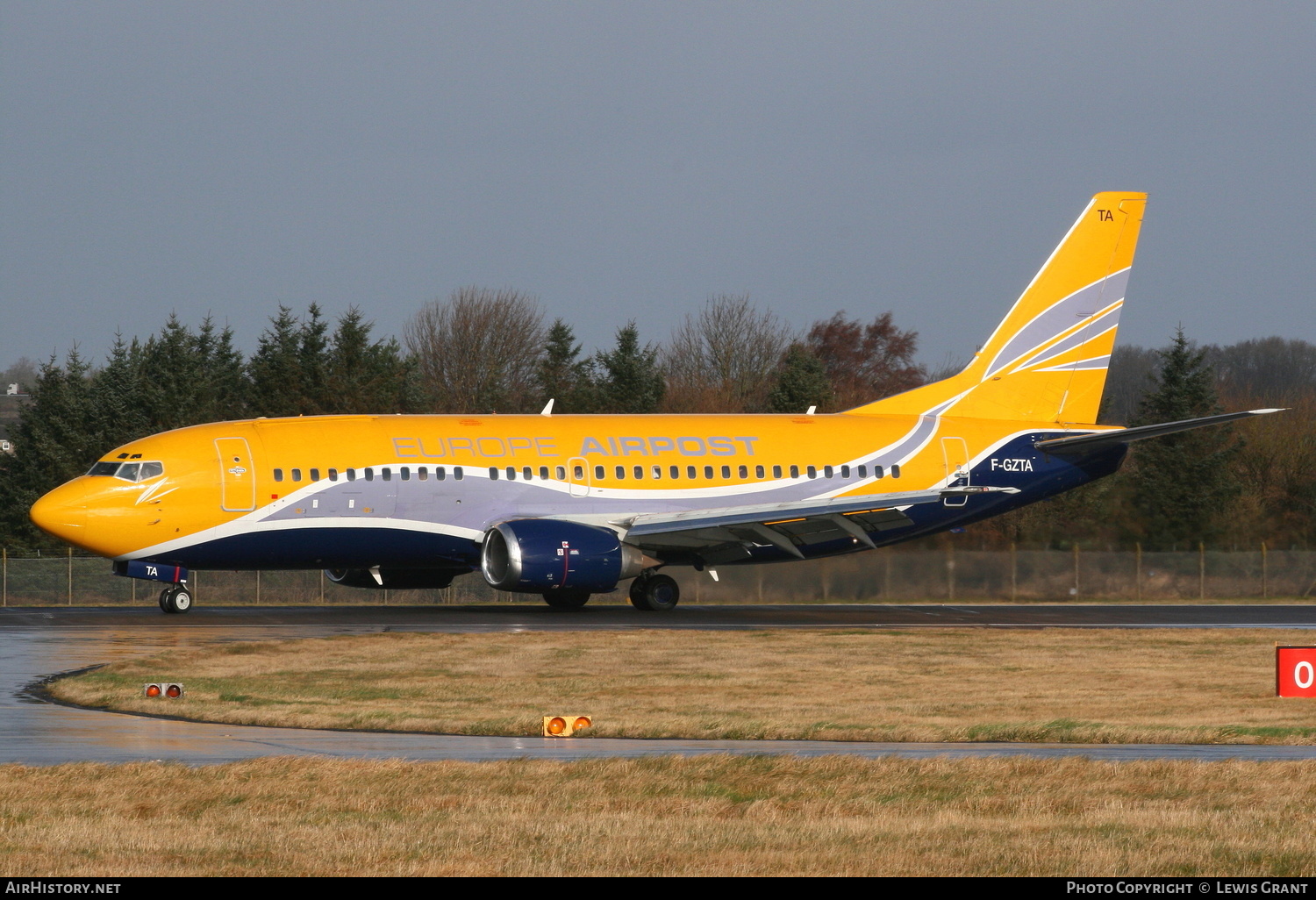 Aircraft Photo of F-GZTA | Boeing 737-33V(QC) | Europe Airpost | AirHistory.net #208760