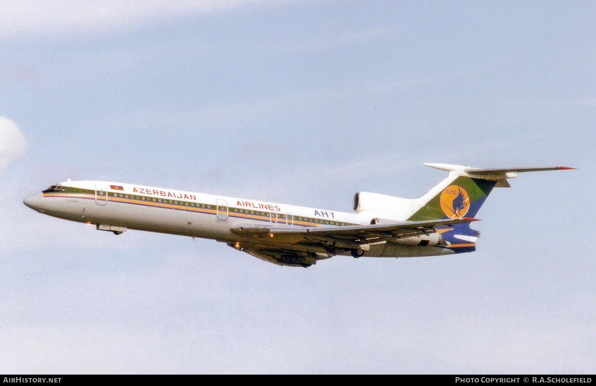 Aircraft Photo of 4K-85192 | Tupolev Tu-154B-1 | Azerbaijan Airlines - AZAL - AHY | AirHistory.net #208954