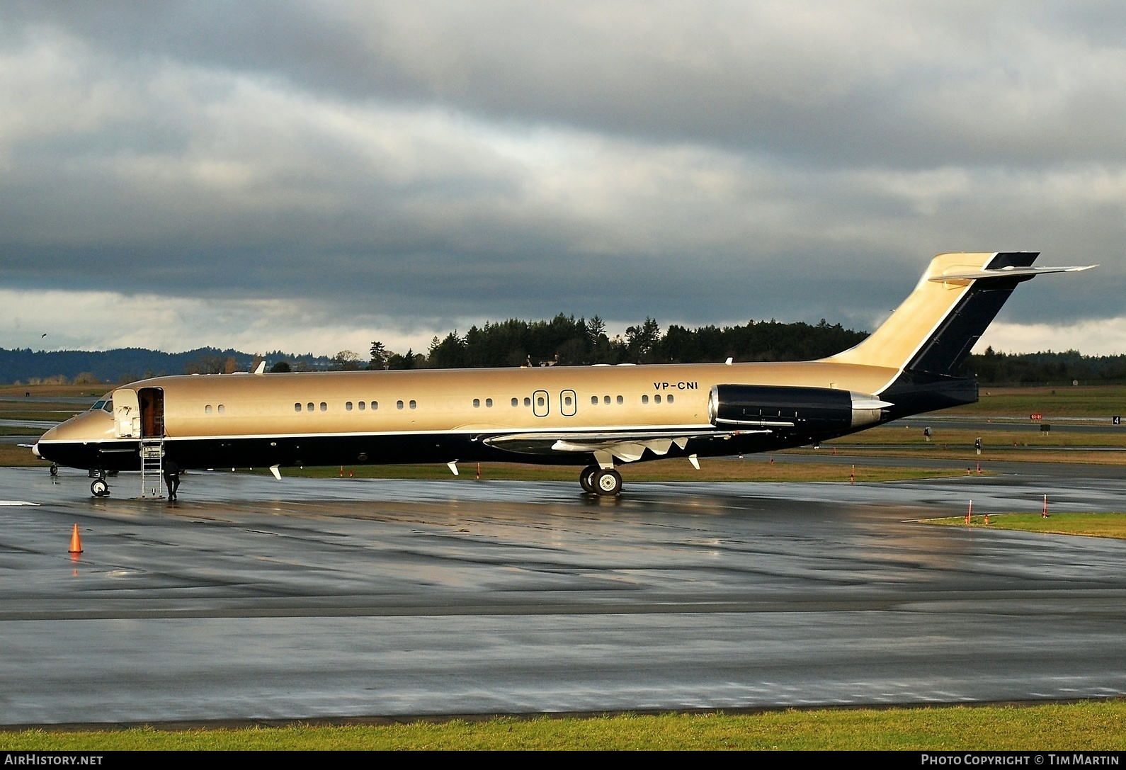 Aircraft Photo of VP-CNI | McDonnell Douglas MD-87 (DC-9-87) | AirHistory.net #208994