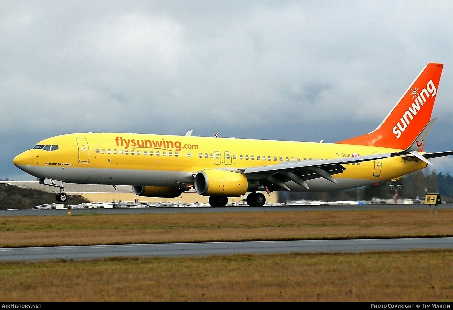 Aircraft Photo of C-GUUL | Boeing 737-8K5 | Sunwing Airlines | AirHistory.net #208999