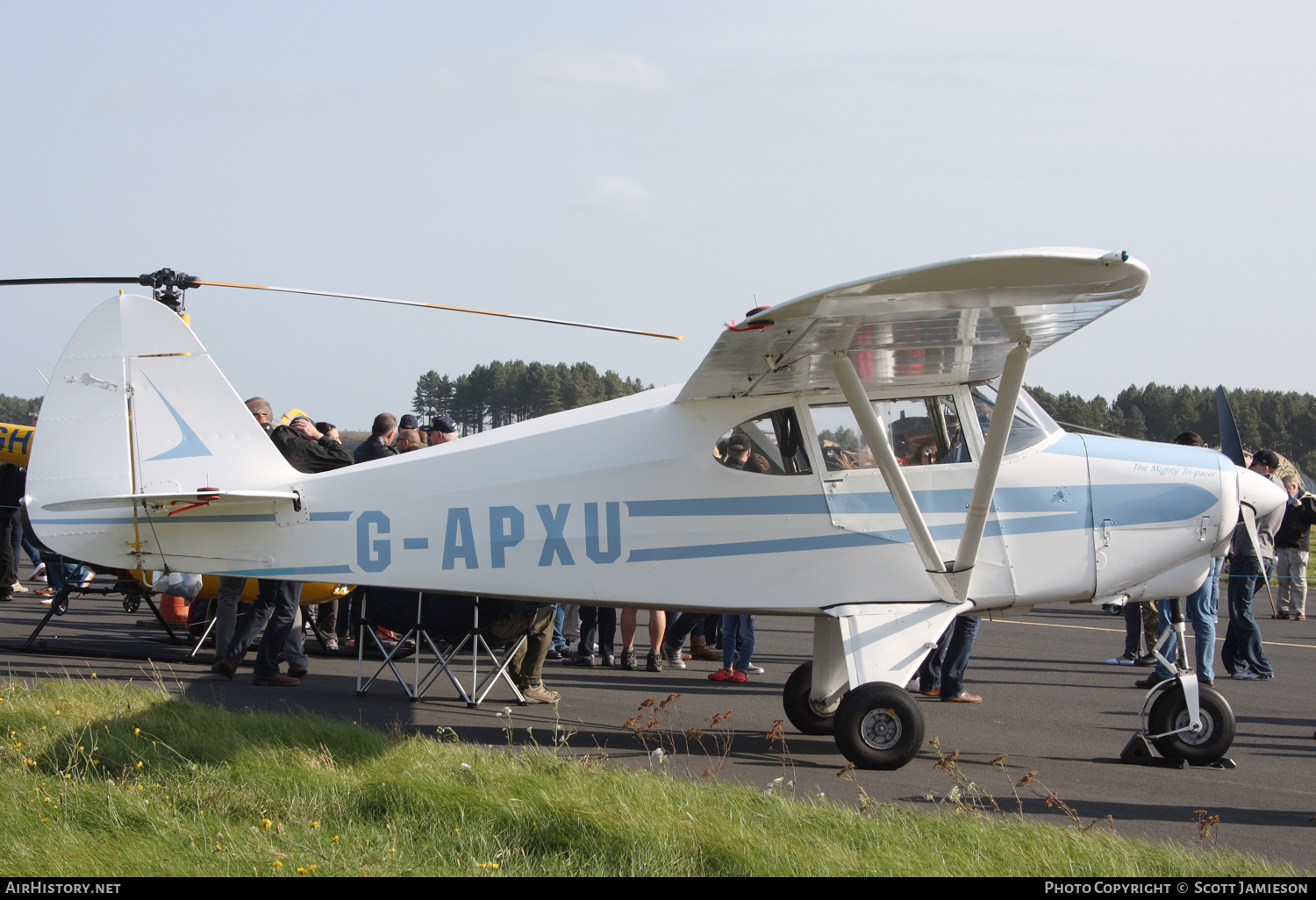 Aircraft Photo of G-APXU | Piper PA-22-125 Tri-Pacer | AirHistory.net #209026