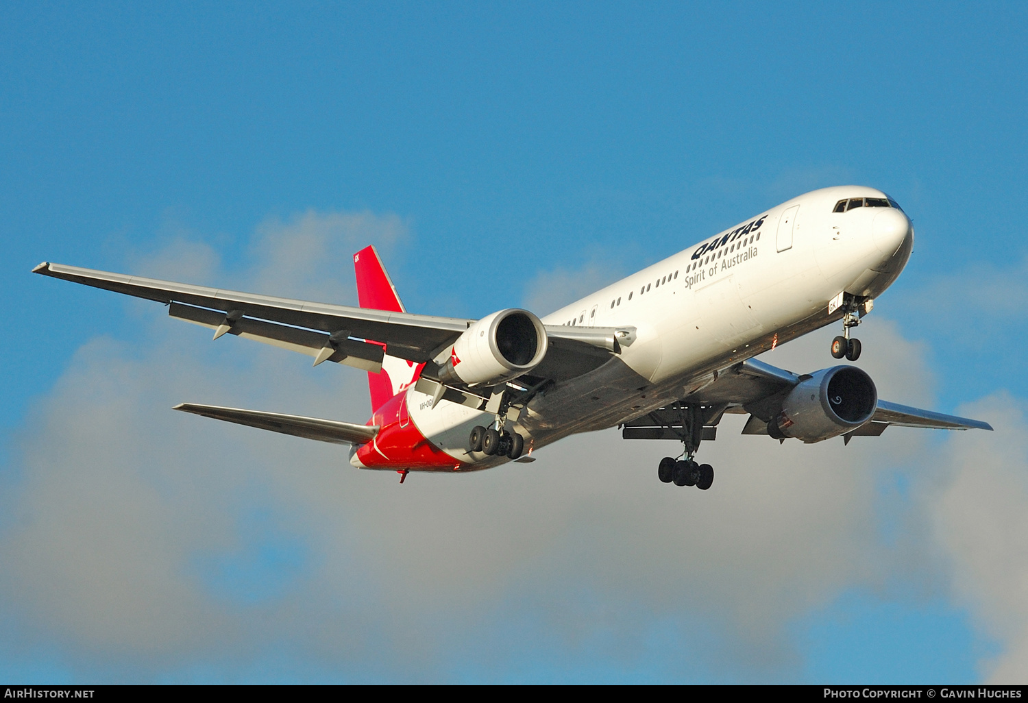 Aircraft Photo of VH-OGK | Boeing 767-338/ER | Qantas | AirHistory.net #209099