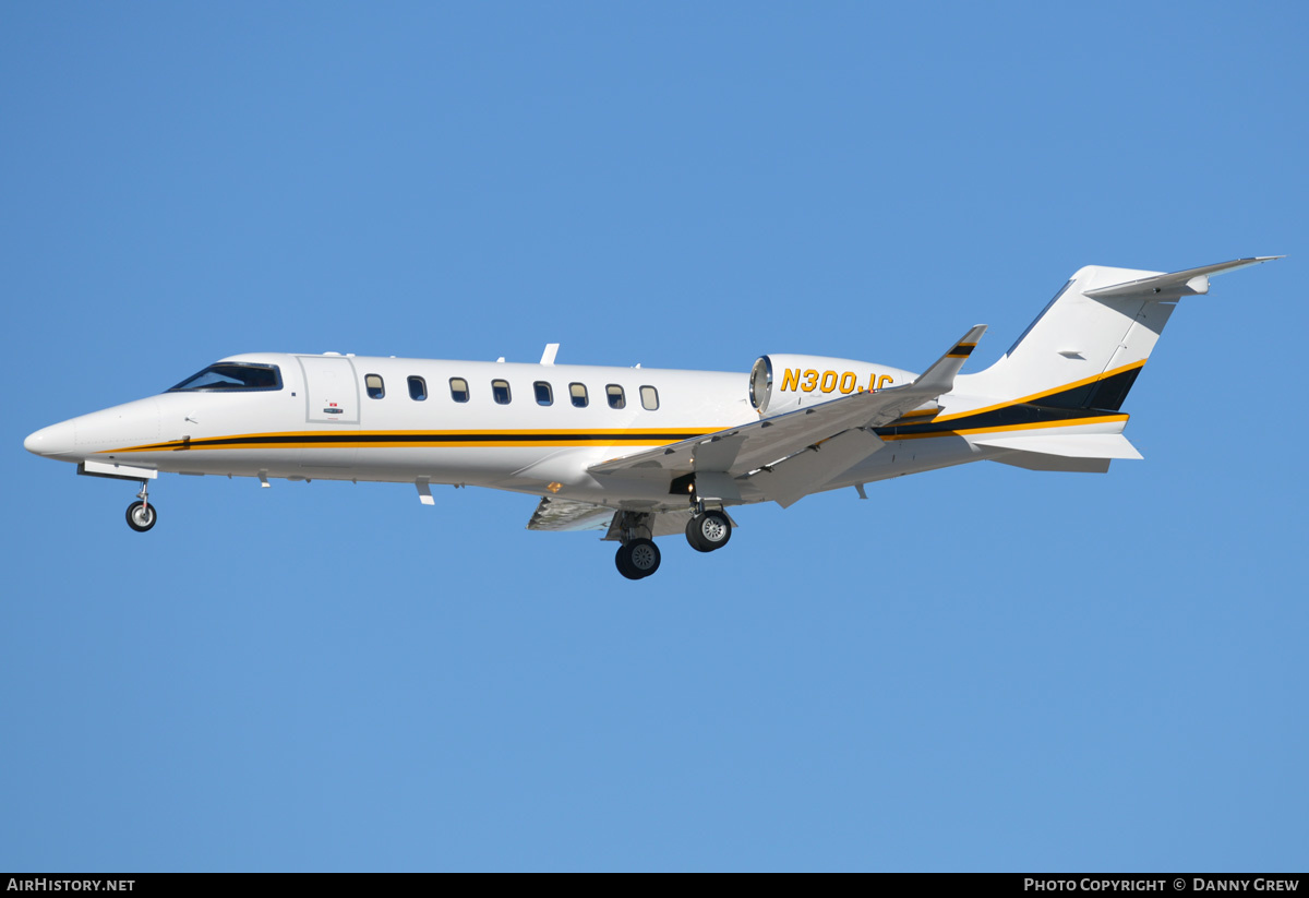 Aircraft Photo of N300JC | Learjet 75 | AirHistory.net #209139