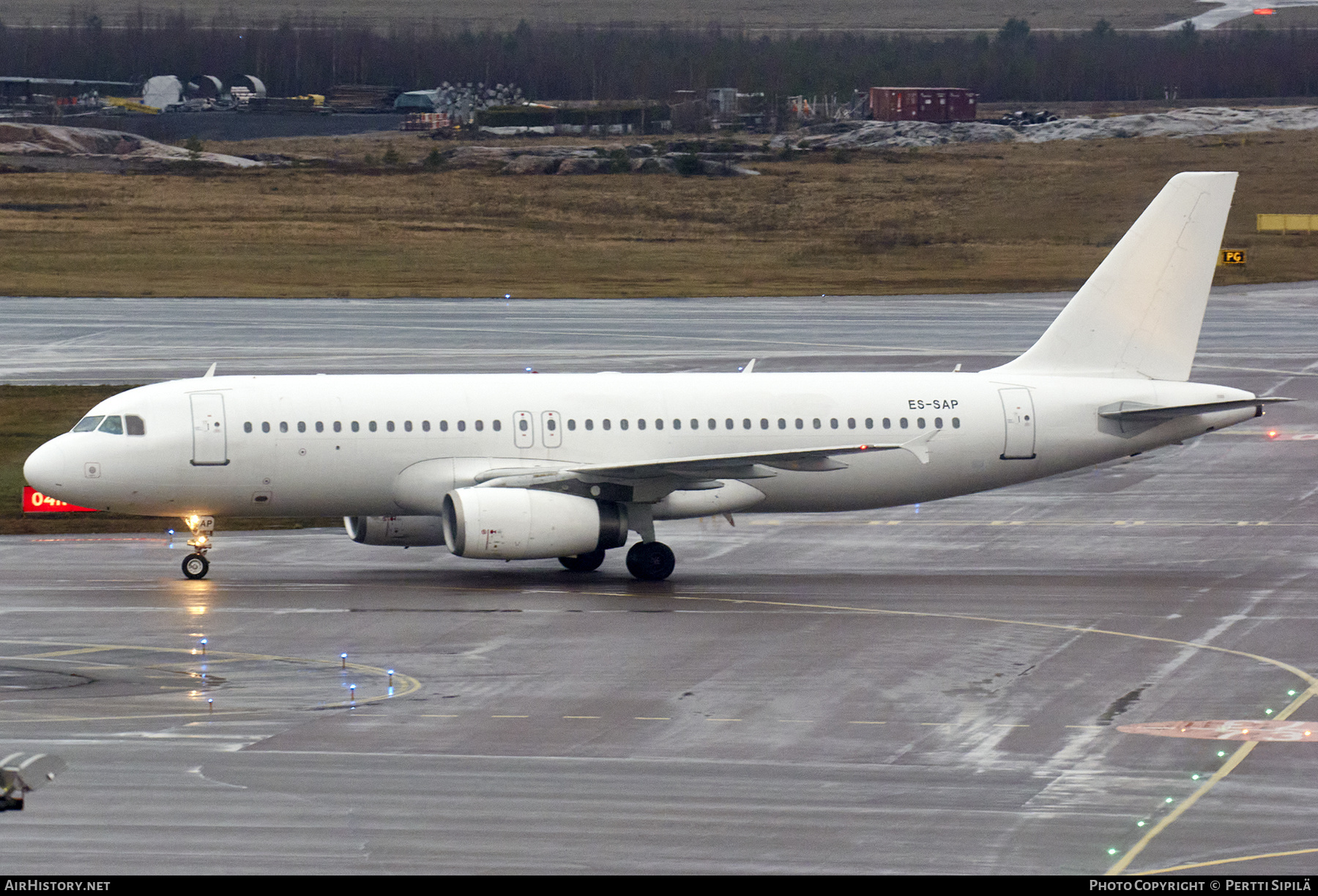 Aircraft Photo of ES-SAP | Airbus A320-232 | AirHistory.net #209190