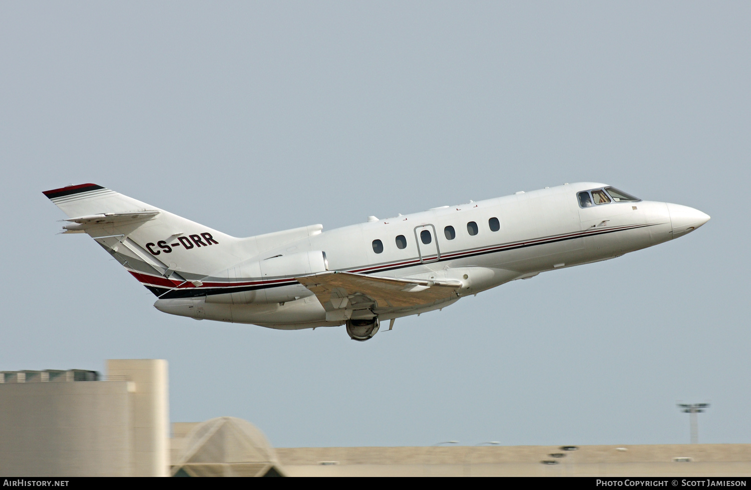 Aircraft Photo of CS-DRR | Raytheon Hawker 800XPi | AirHistory.net #209201