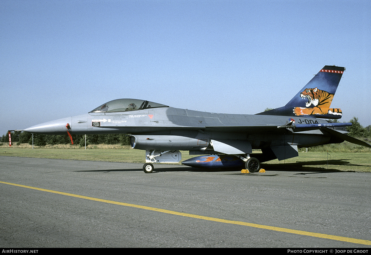 Aircraft Photo of J-004 | General Dynamics F-16A Fighting Falcon | Netherlands - Air Force | AirHistory.net #209303