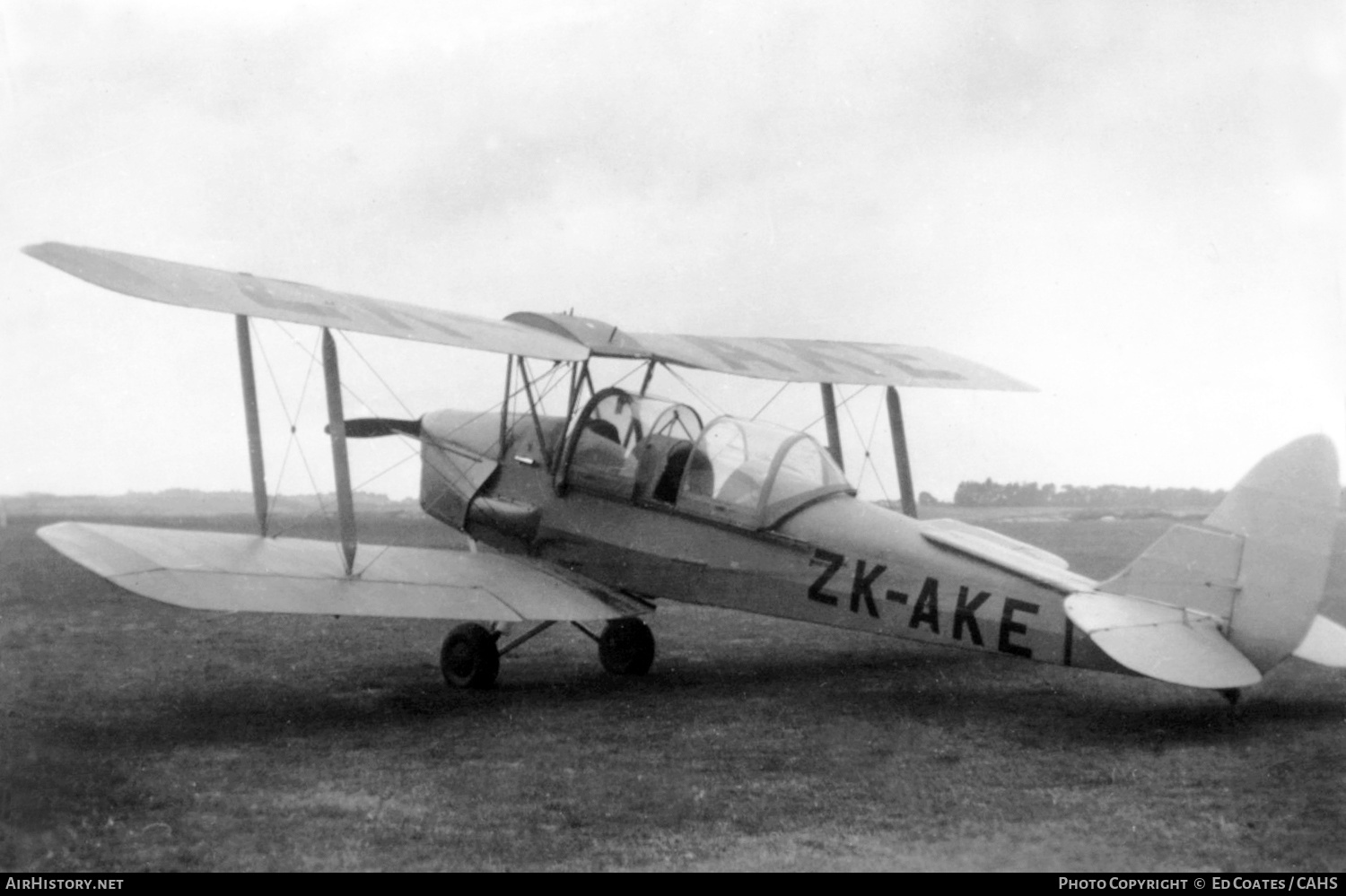 Aircraft Photo of ZK-AKE | De Havilland D.H. 82A Tiger Moth | AirHistory.net #209304