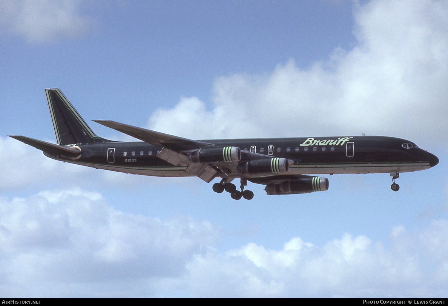 Aircraft Photo of N1803 | McDonnell Douglas DC-8-62 | Braniff International Airways | AirHistory.net #209322
