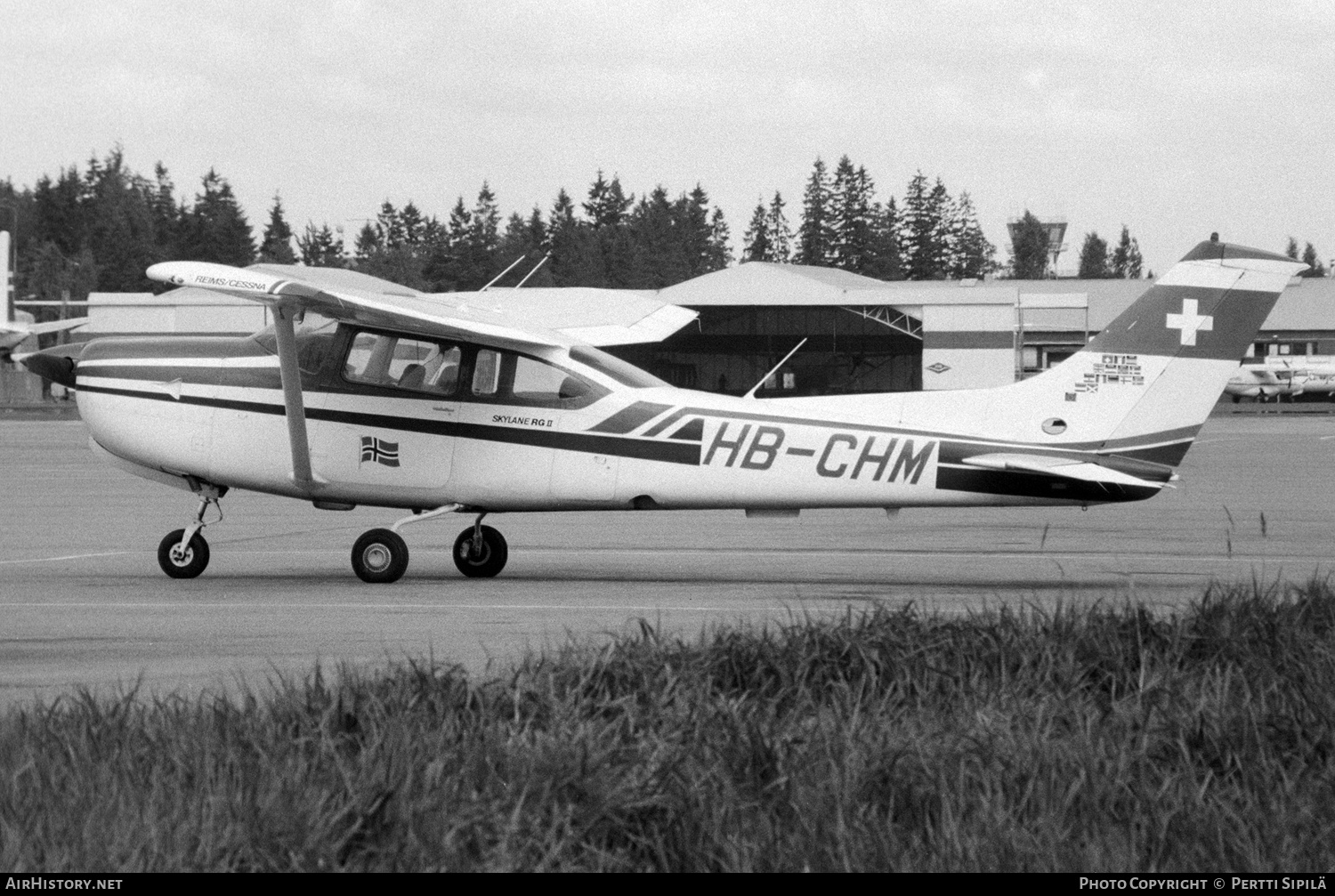 Aircraft Photo of HB-CHM | Reims FR182 Skylane RG II | AirHistory.net #209416