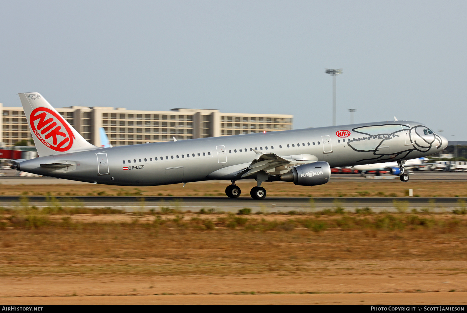 Aircraft Photo of OE-LEZ | Airbus A321-231 | Niki | AirHistory.net #209455