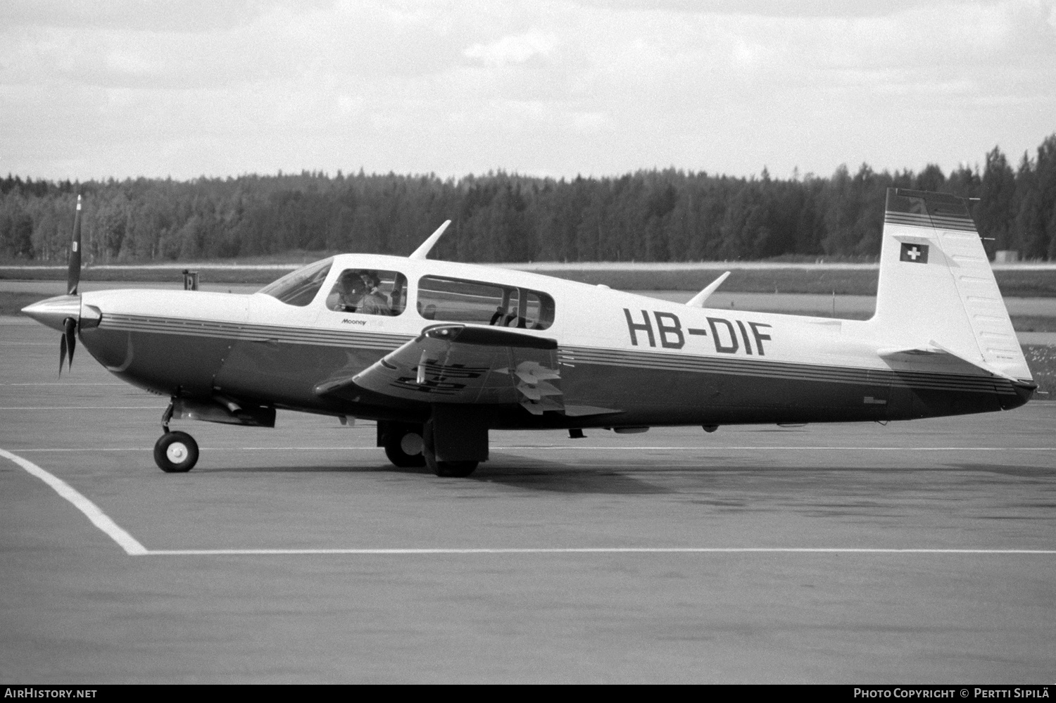 Aircraft Photo of HB-DIF | Mooney M-20M TLS | AirHistory.net #209465