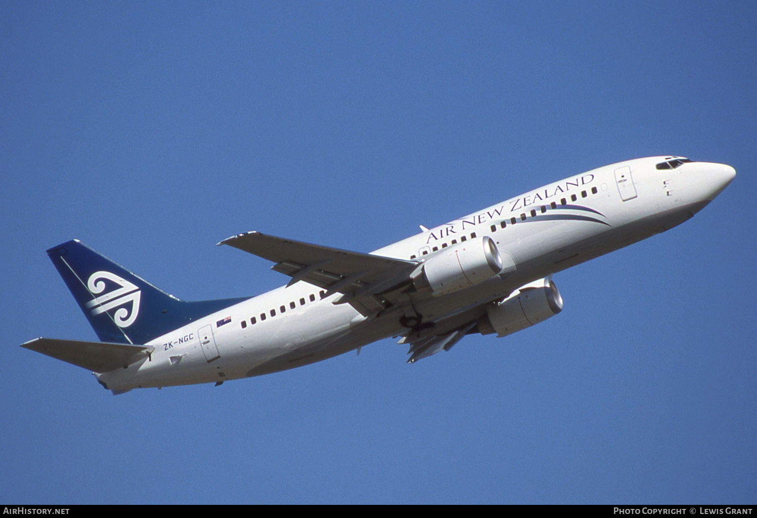 Aircraft Photo of ZK-NGC | Boeing 737-36Q | Air New Zealand | AirHistory.net #209466