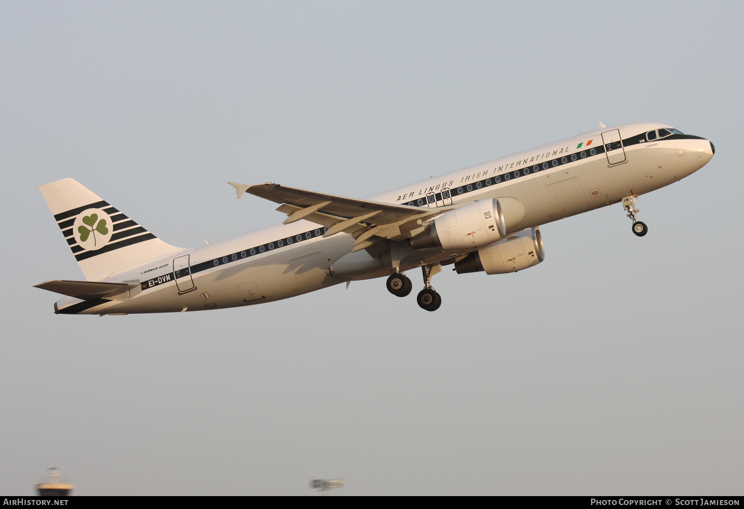 Aircraft Photo of EI-DVM | Airbus A320-214 | Aer Lingus | Aer Lingus - Irish International Airlines | AirHistory.net #209482