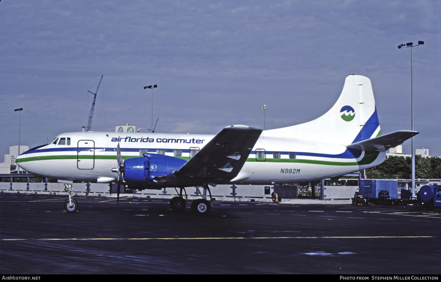 Aircraft Photo of N982M | Martin 404 | Air Florida Commuter | AirHistory.net #209536