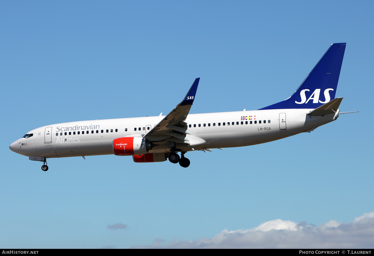 Aircraft Photo of LN-RGA | Boeing 737-86N | Scandinavian Airlines - SAS | AirHistory.net #209541