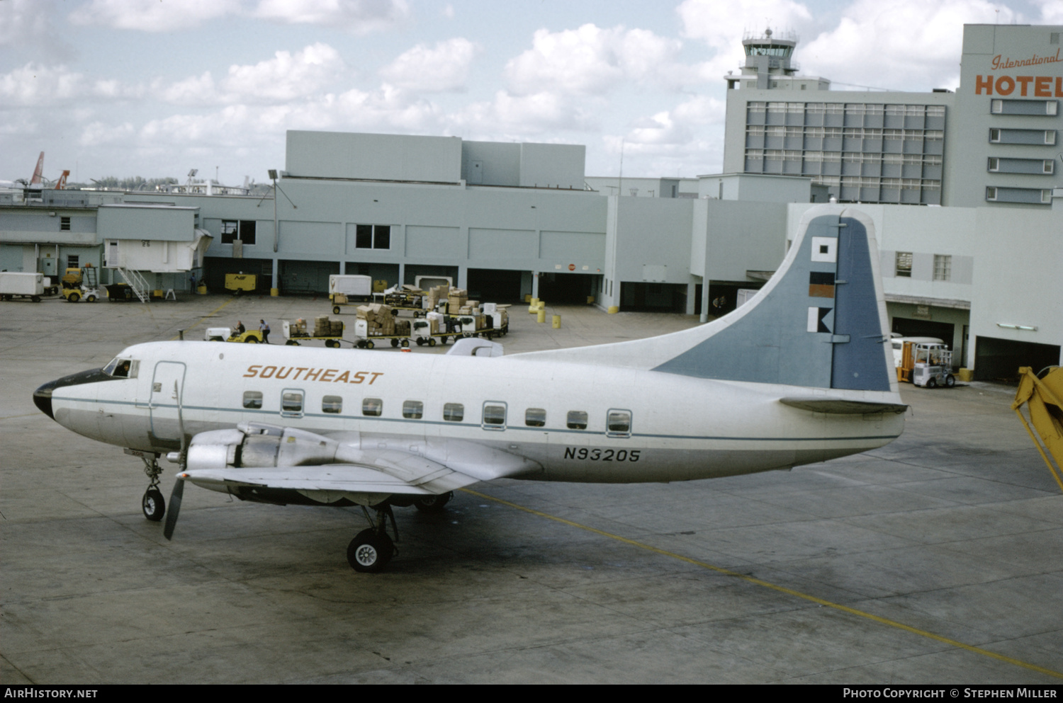 Aircraft Photo of N93205 | Martin 202A | Southeast Airlines | AirHistory.net #209546