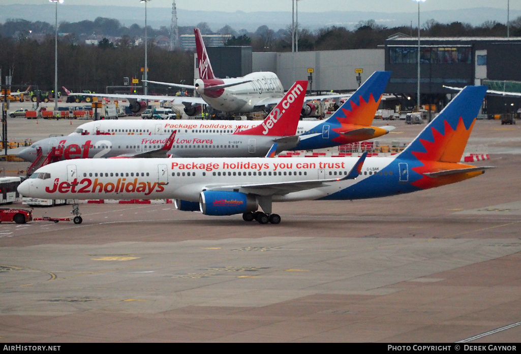 Aircraft Photo of G-LSAK | Boeing 757-23N | Jet2 Holidays | AirHistory.net #209551