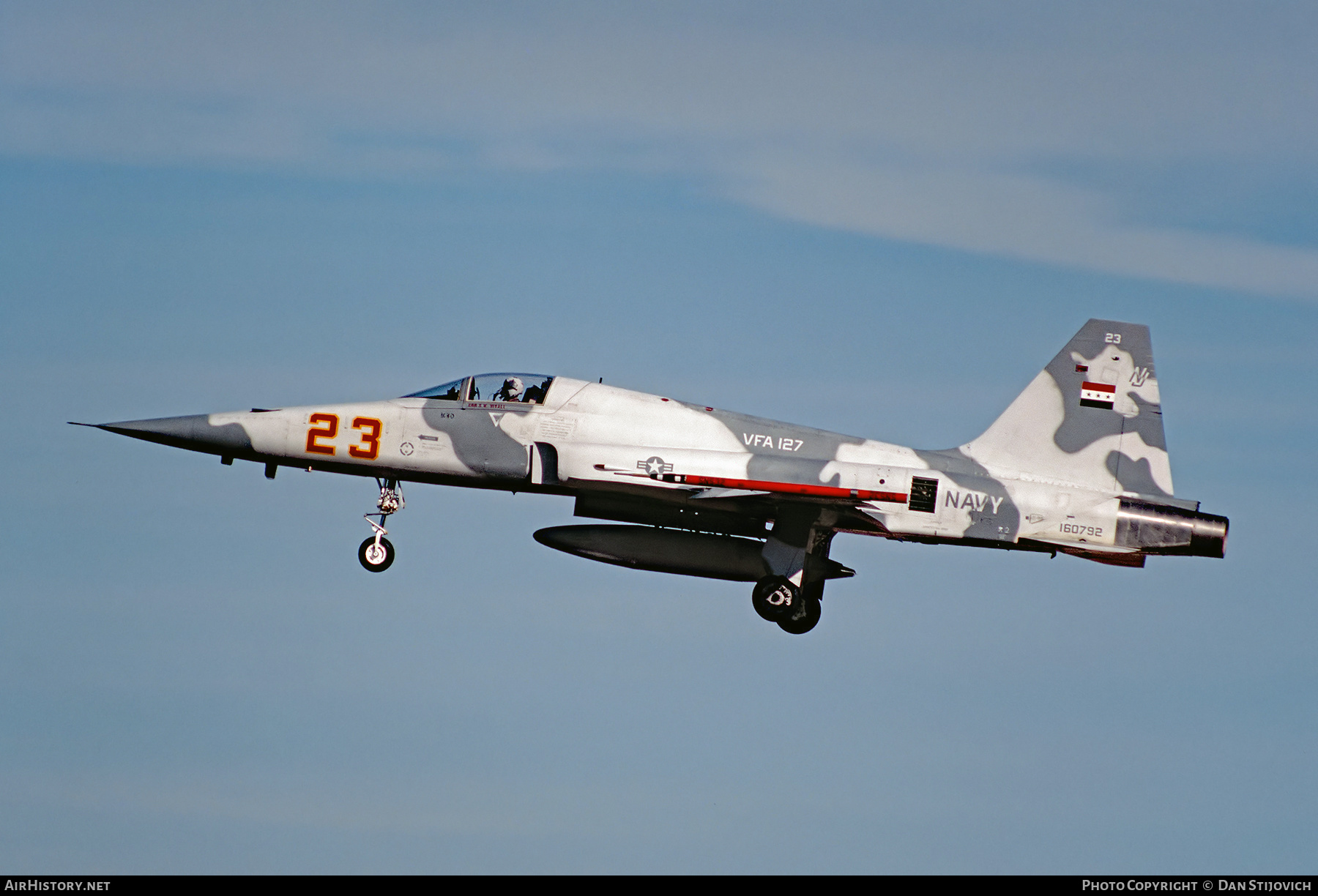 45c F-5E Tiger 160794 NJ-645 VF-126 USN 