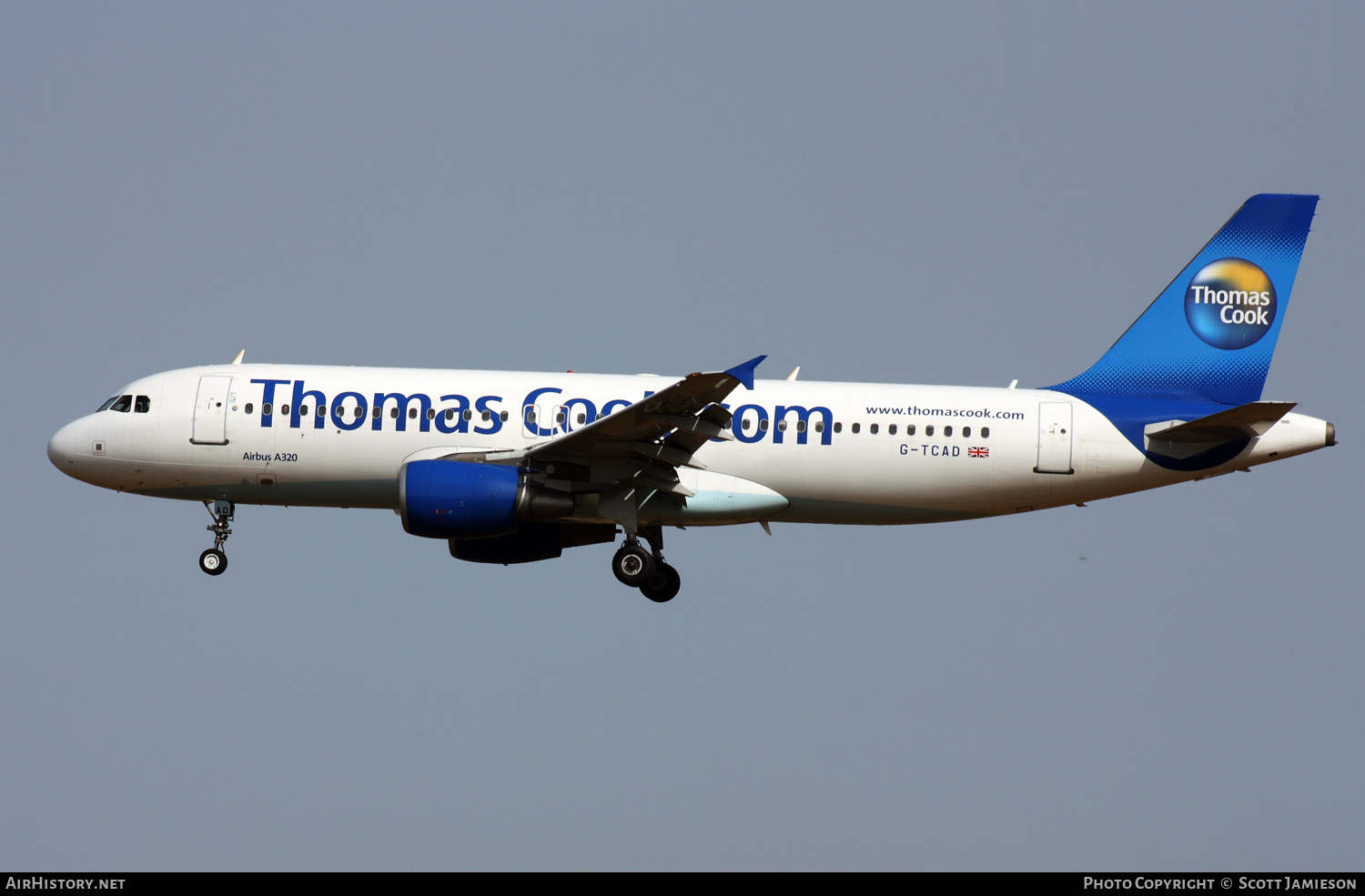 Aircraft Photo of G-TCAD | Airbus A320-214 | Thomas Cook Airlines | AirHistory.net #209776
