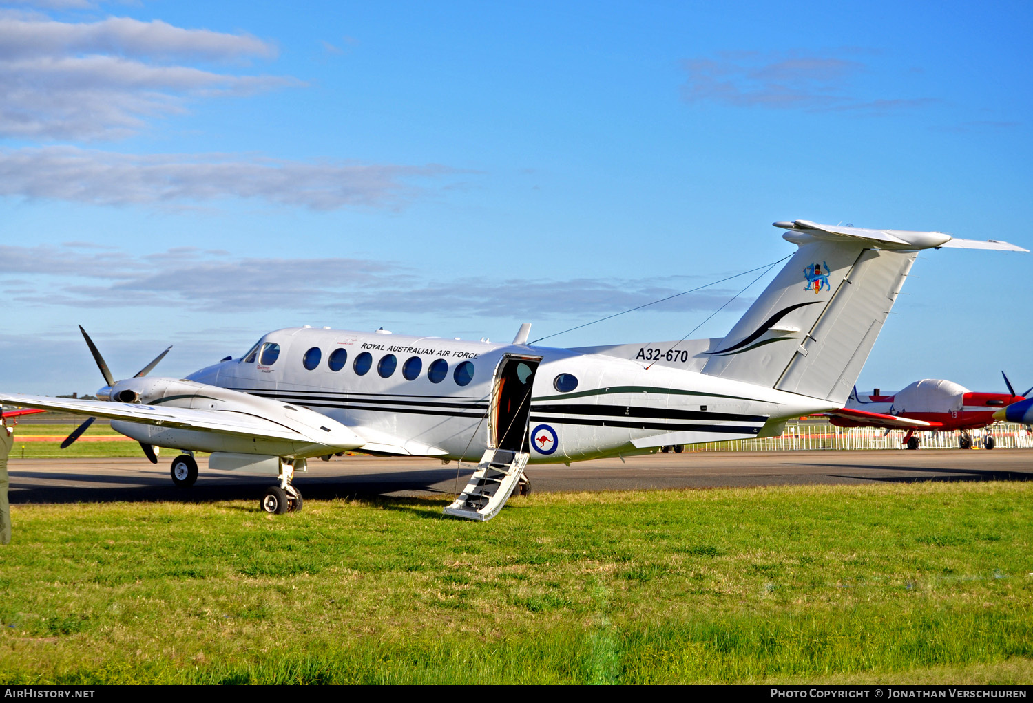 Aircraft Photo of A32-670 | Hawker Beechcraft 350 King Air (B300) | Australia - Air Force | AirHistory.net #209797