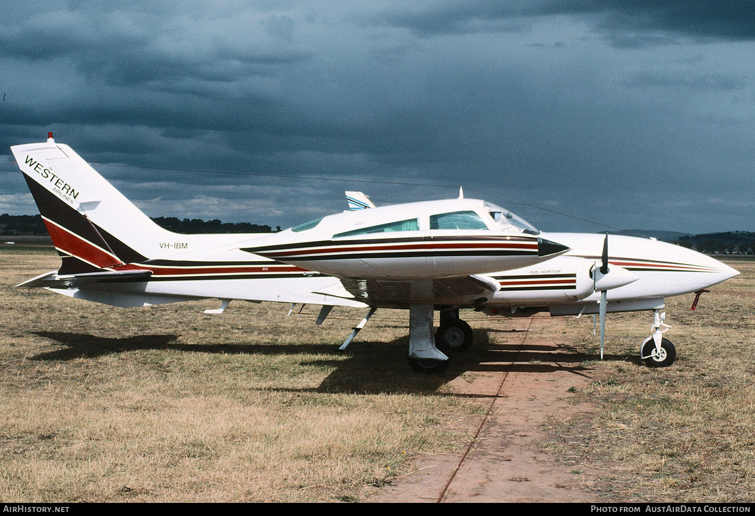 Aircraft Photo of VH-IBM | Cessna 310R | Western Airlines | AirHistory.net #209907