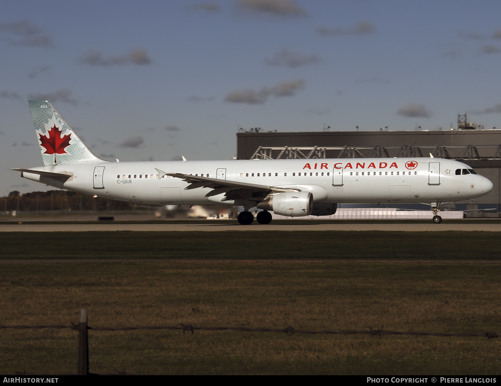 Aircraft Photo of C-GIUE | Airbus A321-211 | Air Canada | AirHistory.net #209934