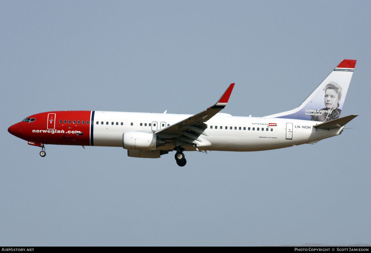 Aircraft Photo of LN-NOH | Boeing 737-86N | Norwegian | AirHistory.net #209976