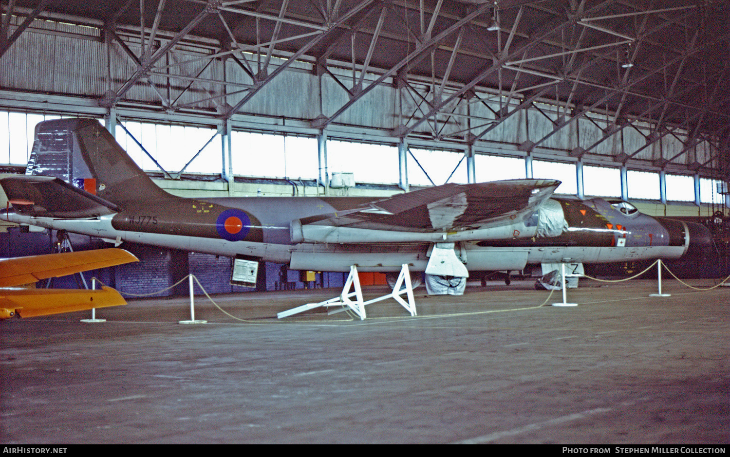 Aircraft Photo of WJ775 | English Electric Canberra B6(mod) | UK - Air Force | AirHistory.net #209986