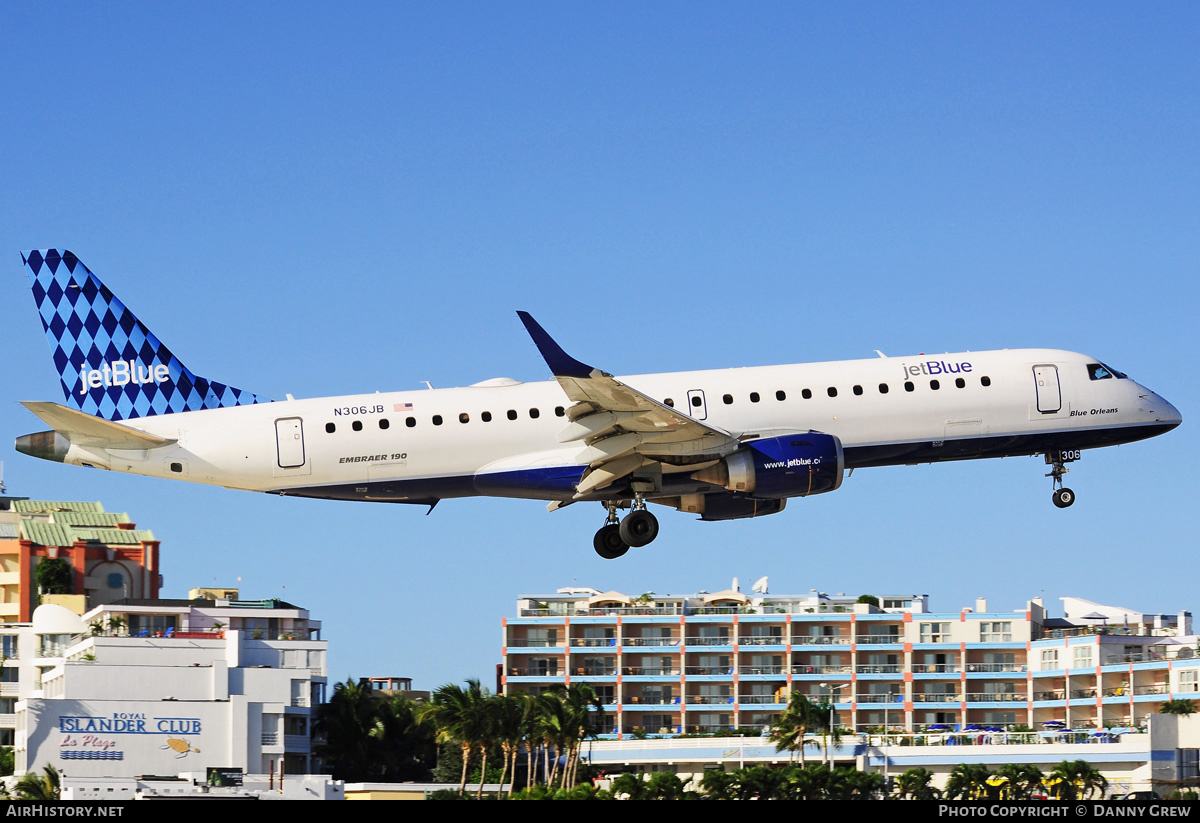 Aircraft Photo of N306JB | Embraer 190AR (ERJ-190-100IGW) | JetBlue Airways | AirHistory.net #210221