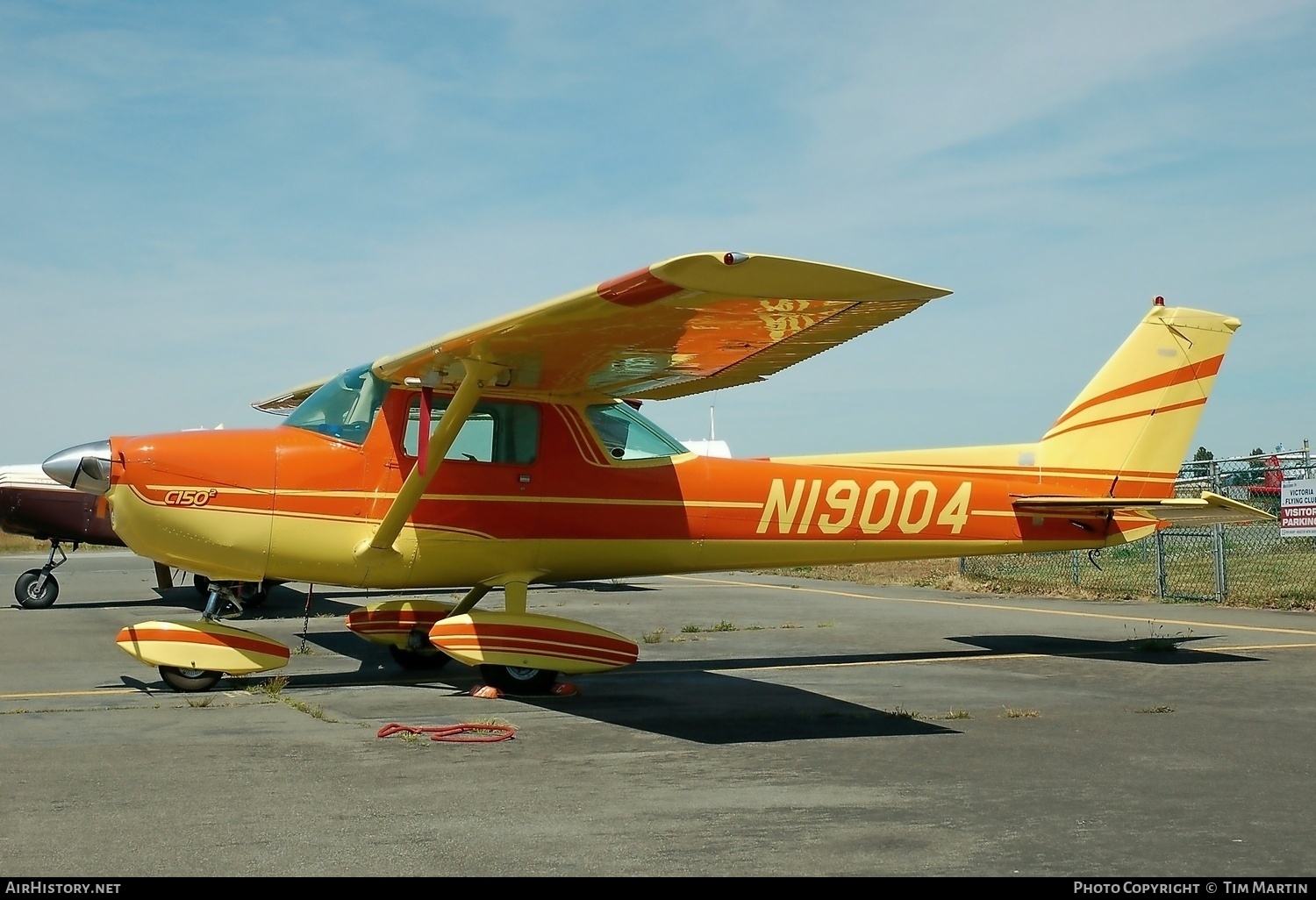 Aircraft Photo of N19004 | Cessna 150L | AirHistory.net #210242
