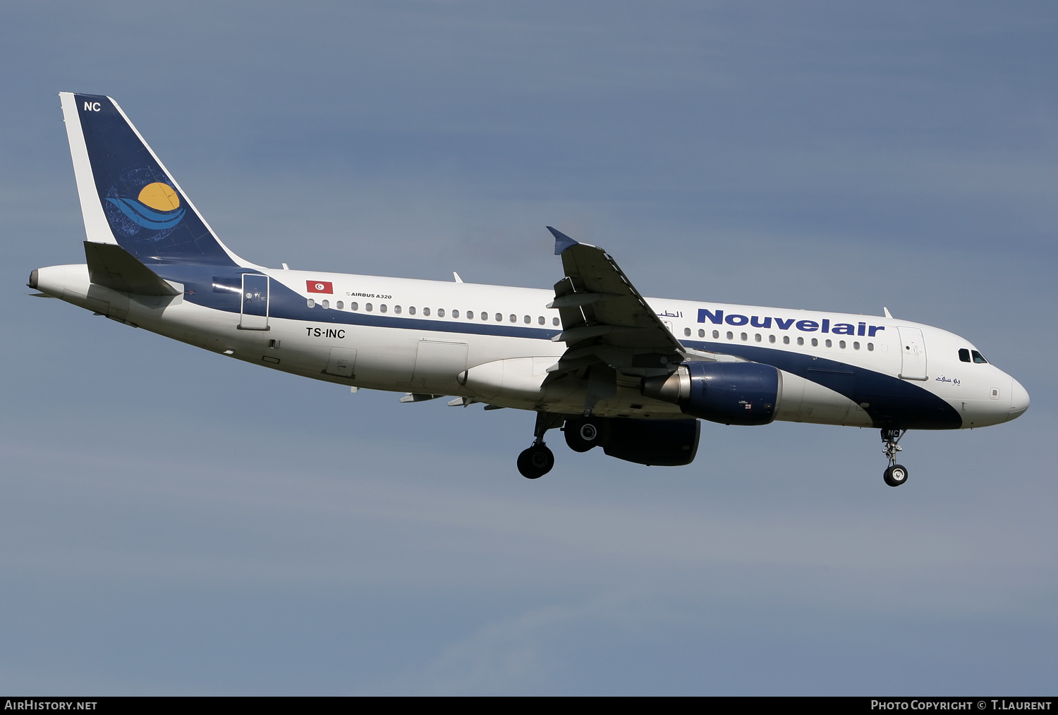 Aircraft Photo of TS-INC | Airbus A320-214 | Nouvelair Tunisie | AirHistory.net #210245