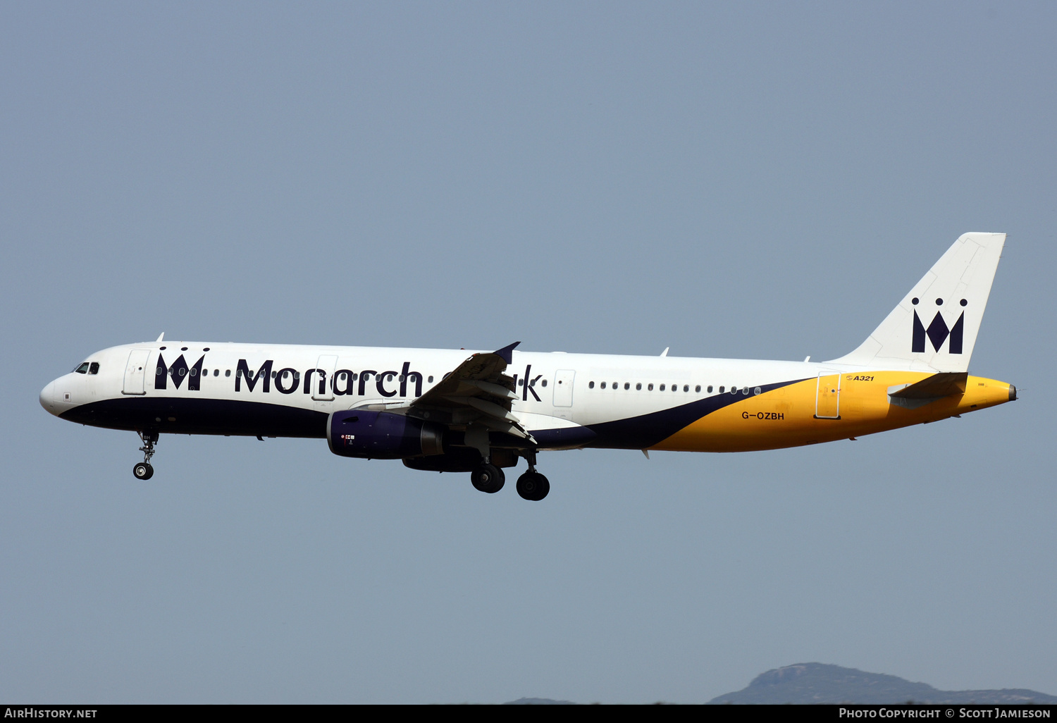 Aircraft Photo of G-OZBH | Airbus A321-231 | Monarch Airlines | AirHistory.net #210345