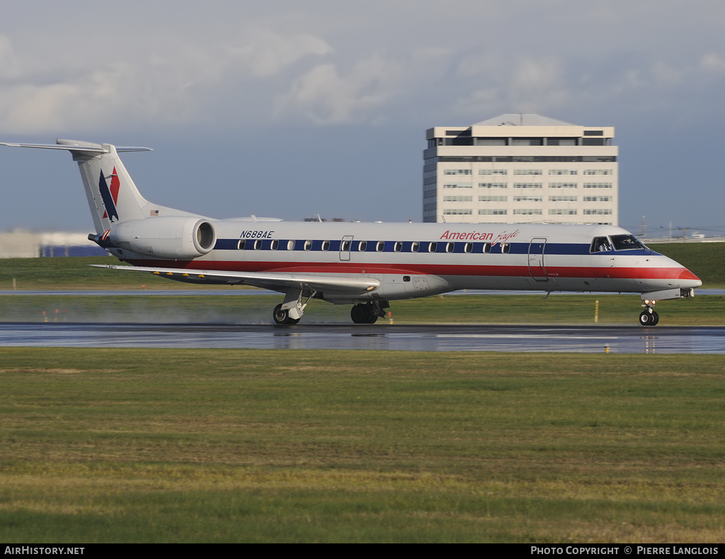 Aircraft Photo of N688AE | Embraer ERJ-145LR (EMB-145LR) | American Eagle | AirHistory.net #210384