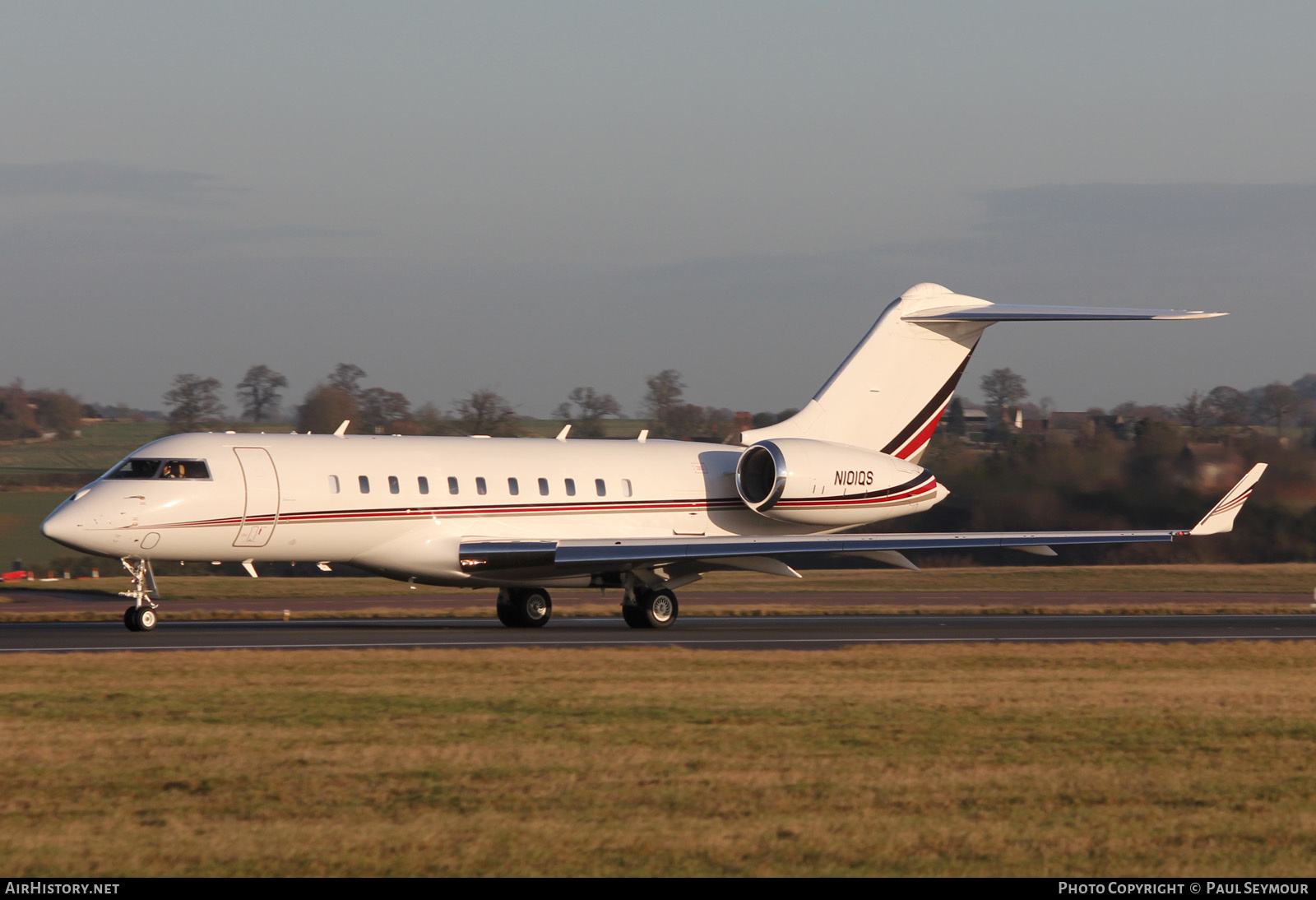Aircraft Photo of N101QS | Bombardier Global 5000 (BD-700-1A11) | AirHistory.net #210399