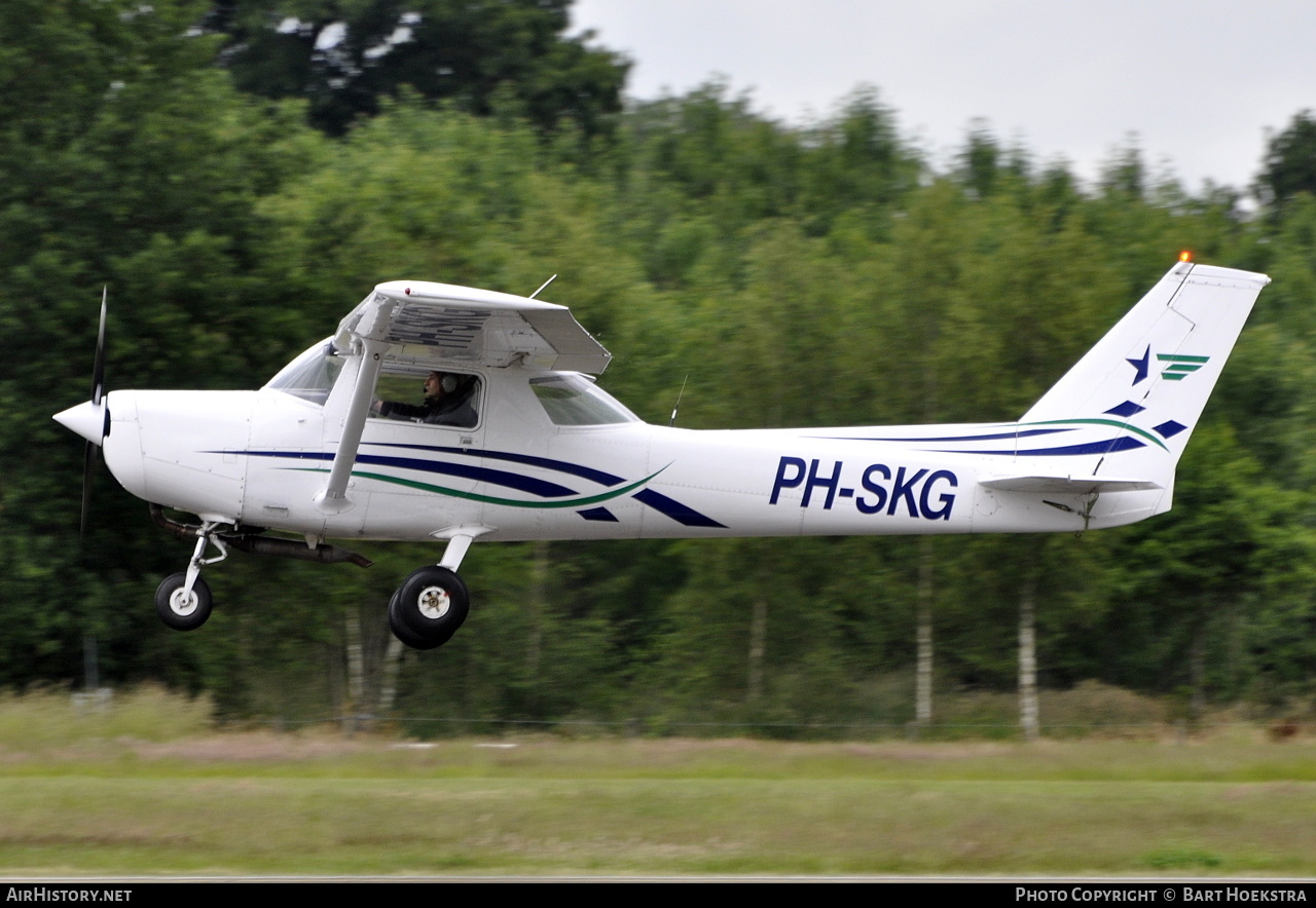 Aircraft Photo of PH-SKG | Cessna 152 | Stella Aviation | AirHistory.net #210403