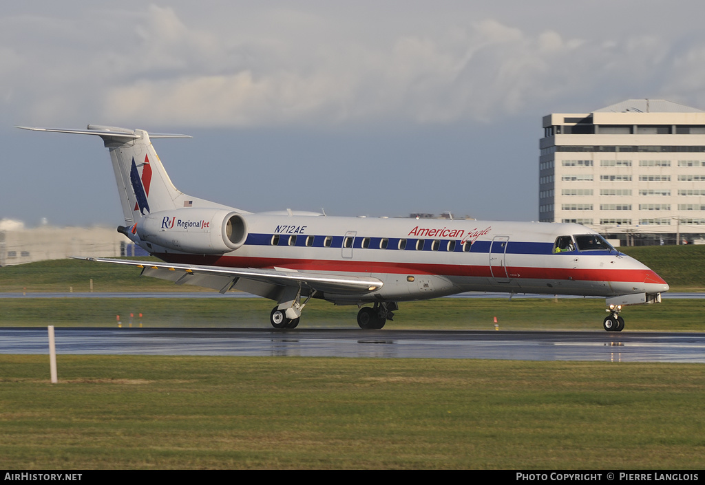 Aircraft Photo of N712AE | Embraer ERJ-135LR (EMB-135LR) | American Eagle | AirHistory.net #210411