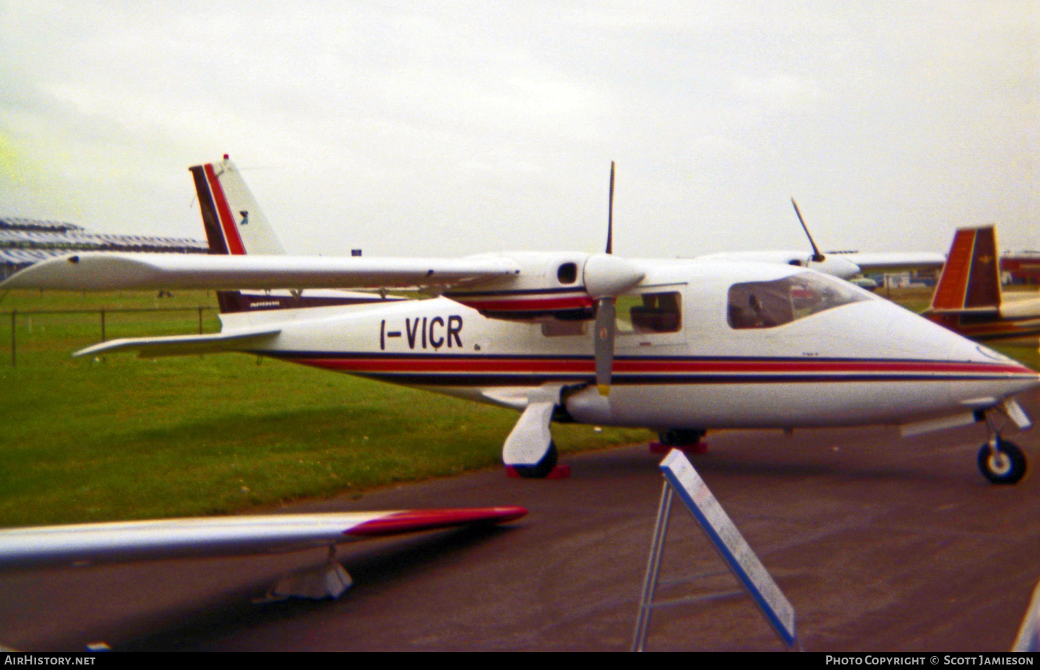 Aircraft Photo of I-VICR | Partenavia P-68R | AirHistory.net #210434