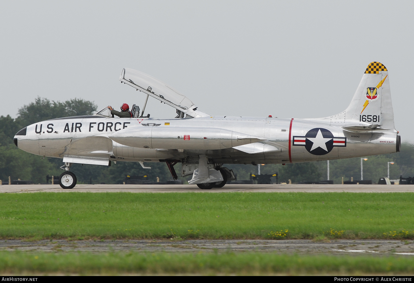 Aircraft Photo of N9124Z / NX9124Z / 16581 | Lockheed T-33B | Commemorative Air Force | USA - Air Force | AirHistory.net #210674