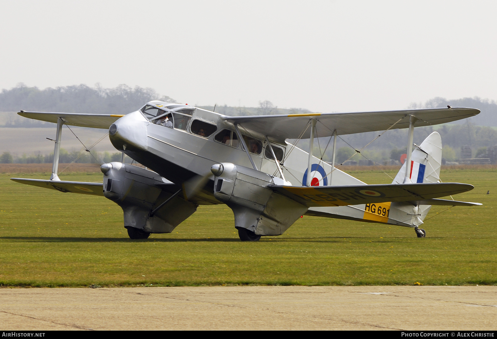 Aircraft Photo of G-AIYR / HG691 | De Havilland D.H. 89A Dragon Rapide | UK - Air Force | AirHistory.net #210709