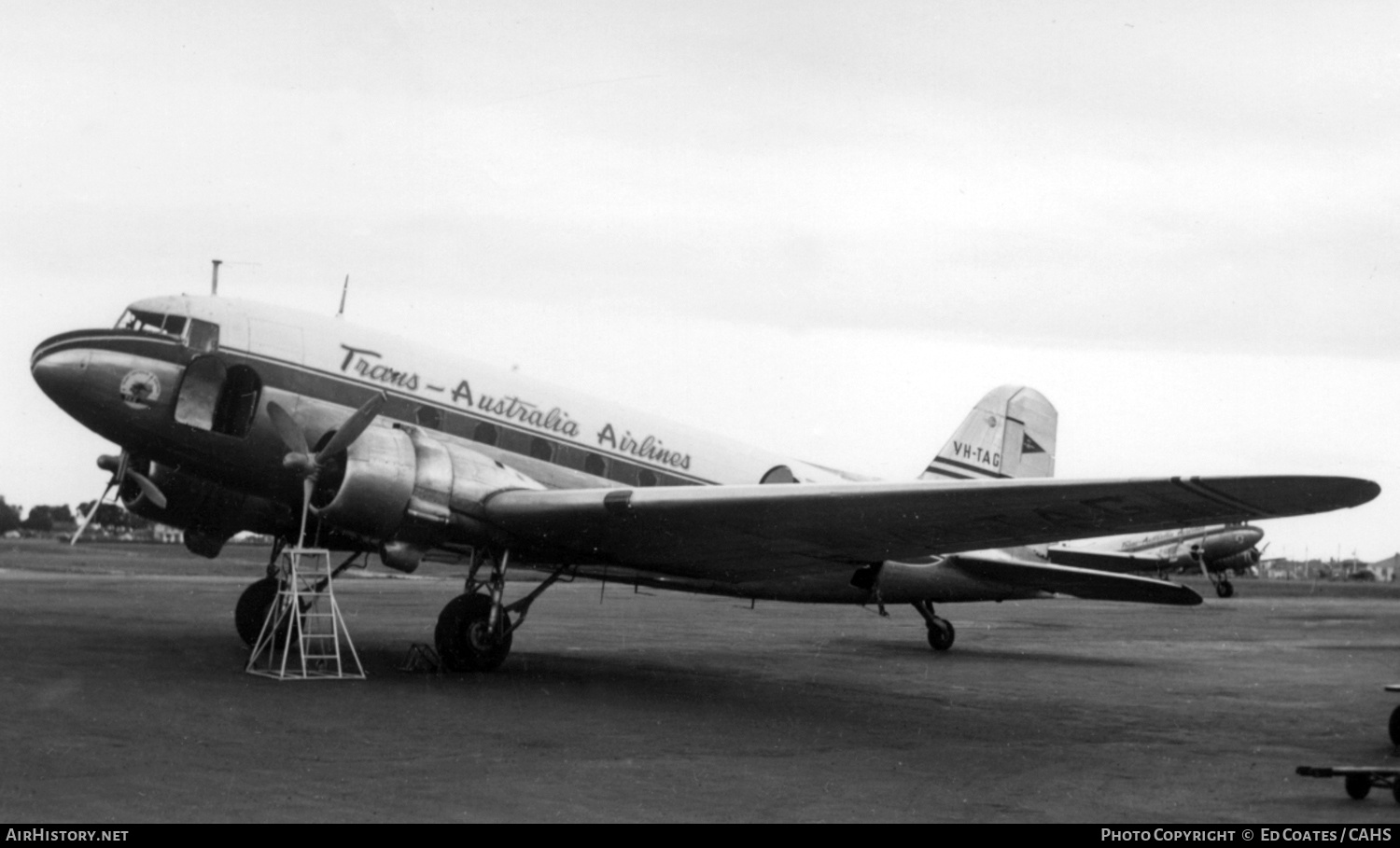 Aircraft Photo of VH-TAG | Douglas DC-3(C) | Trans-Australia Airlines - TAA | AirHistory.net #210874