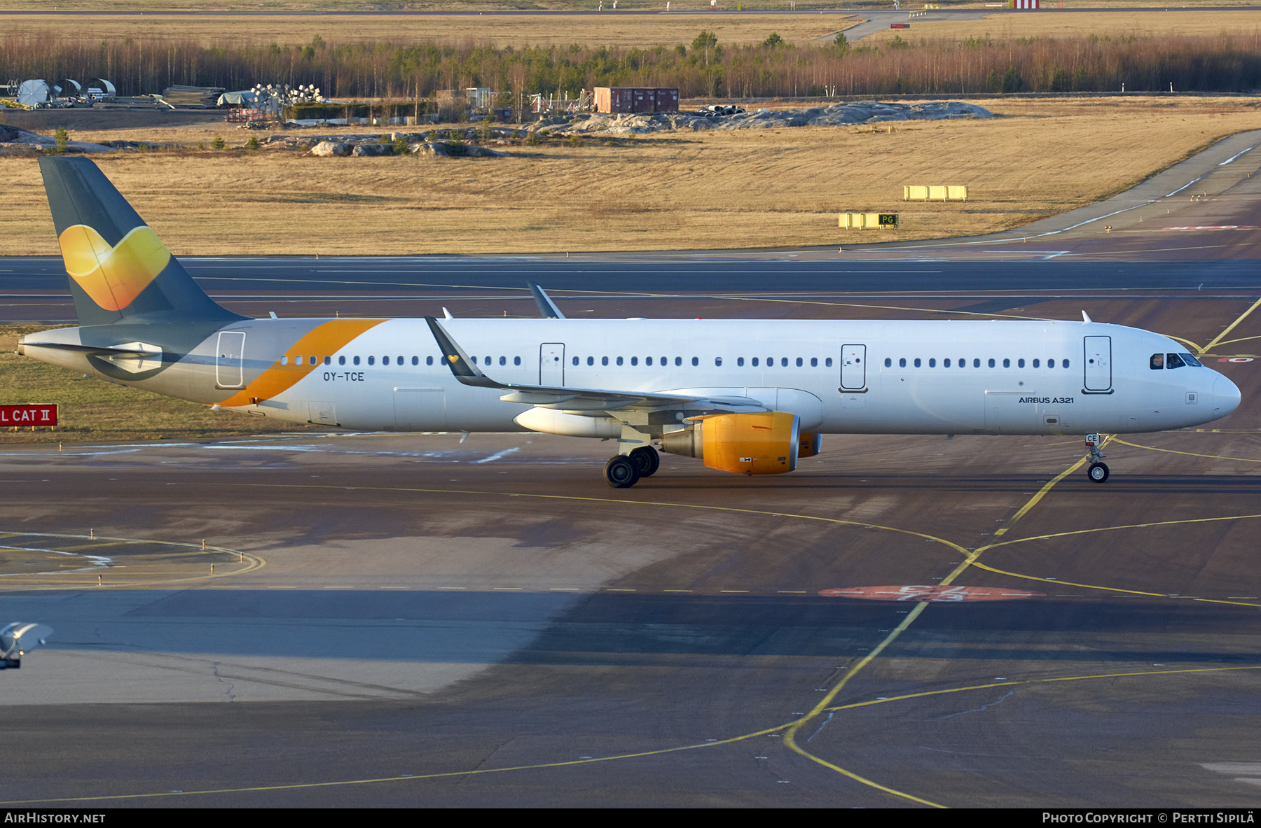 Aircraft Photo of OY-TCE | Airbus A321-211 | AirHistory.net #210914