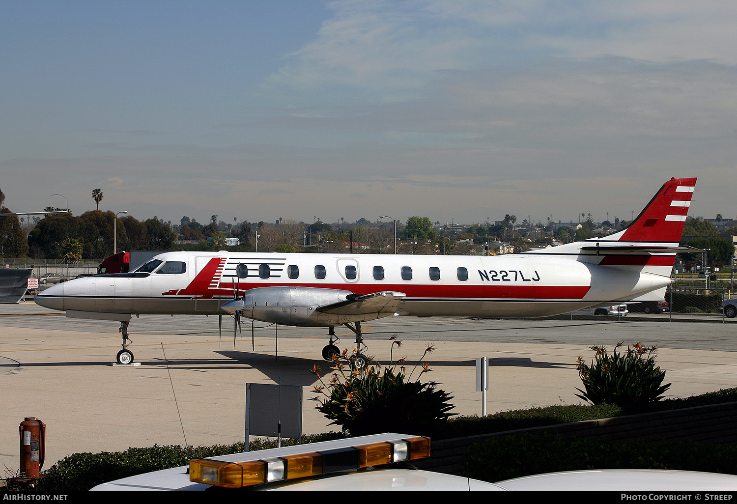 Aircraft Photo of N227LJ | Fairchild Swearingen SA-227AC Metro III | AirHistory.net #210954