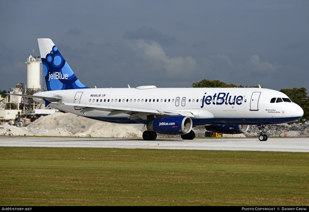 Aircraft Photo of N646JB | Airbus A320-232 | JetBlue Airways | AirHistory.net #211036