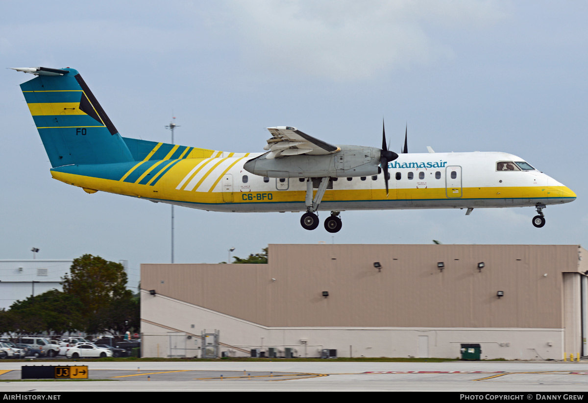 Aircraft Photo of C6-BFO | De Havilland Canada DHC-8-301 Dash 8 | Bahamasair | AirHistory.net #211055