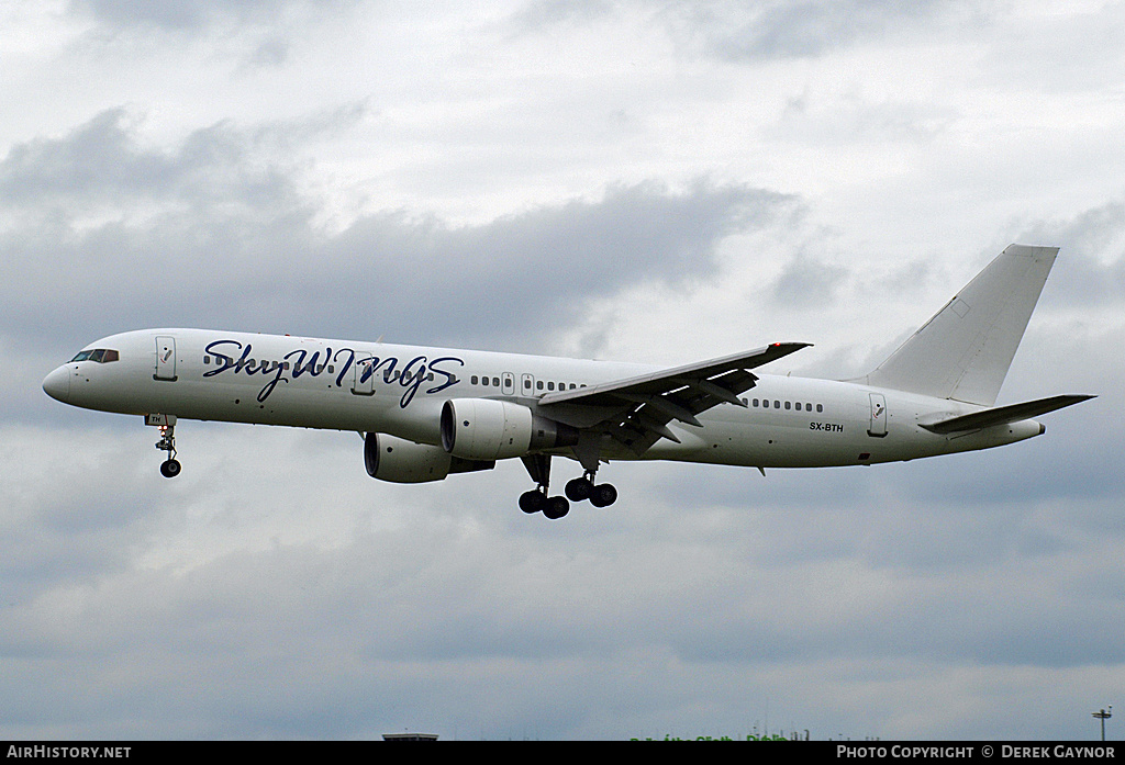 Aircraft Photo of SX-BTH | Boeing 757-29J | Sky Wings | AirHistory.net #211082