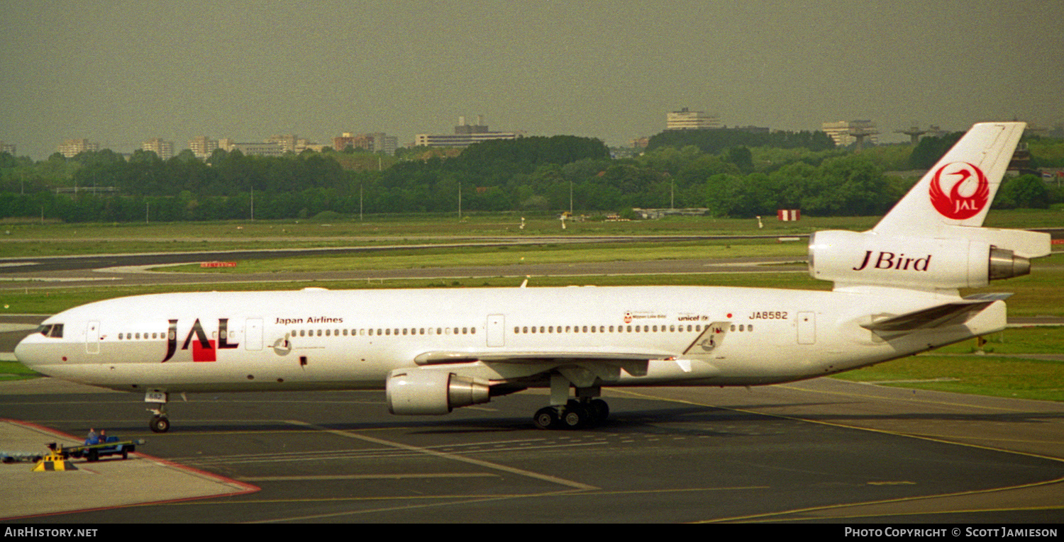 Aircraft Photo of JA8582 | McDonnell Douglas MD-11 | Japan Airlines - JAL | AirHistory.net #211124